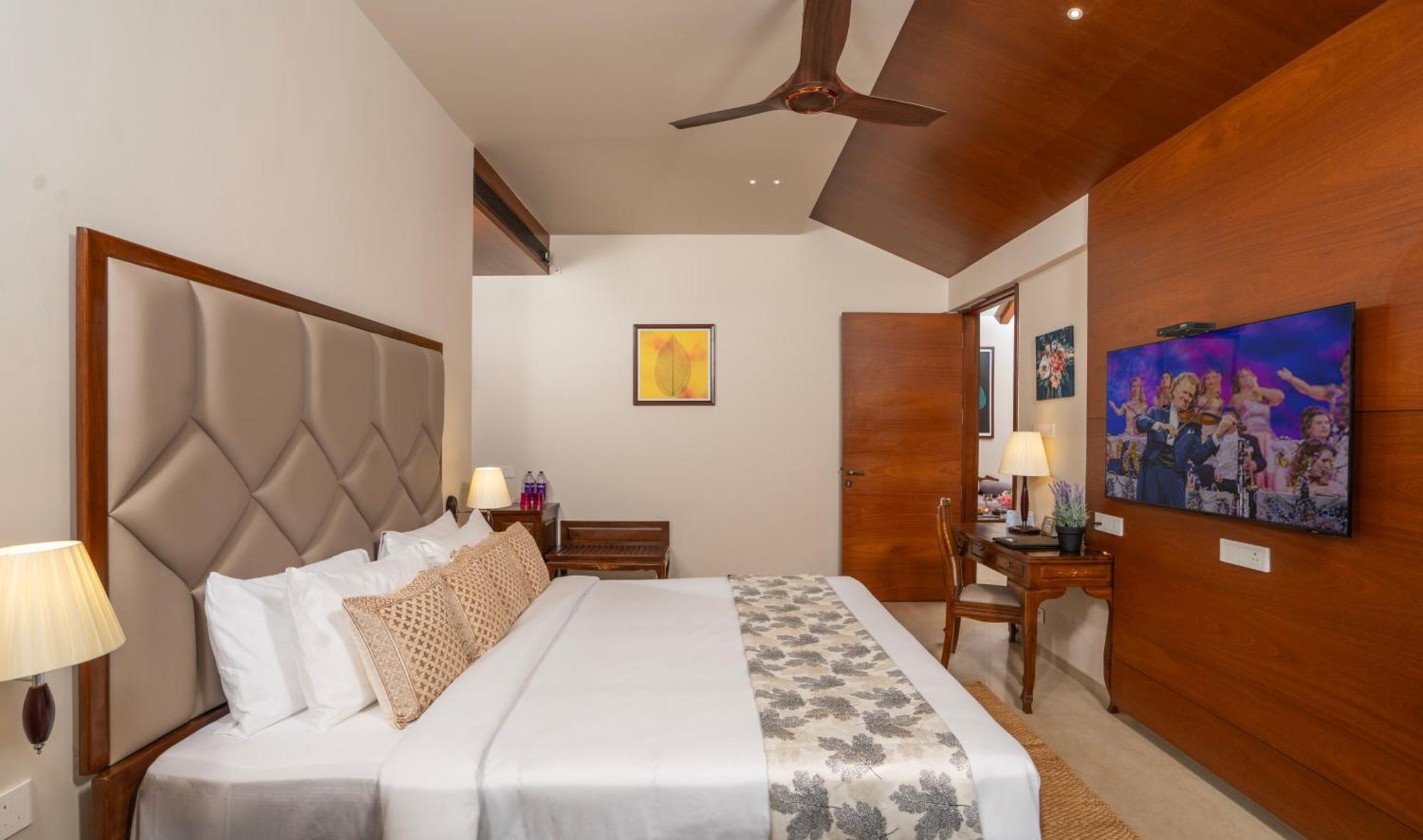 Uday Backwater 4*